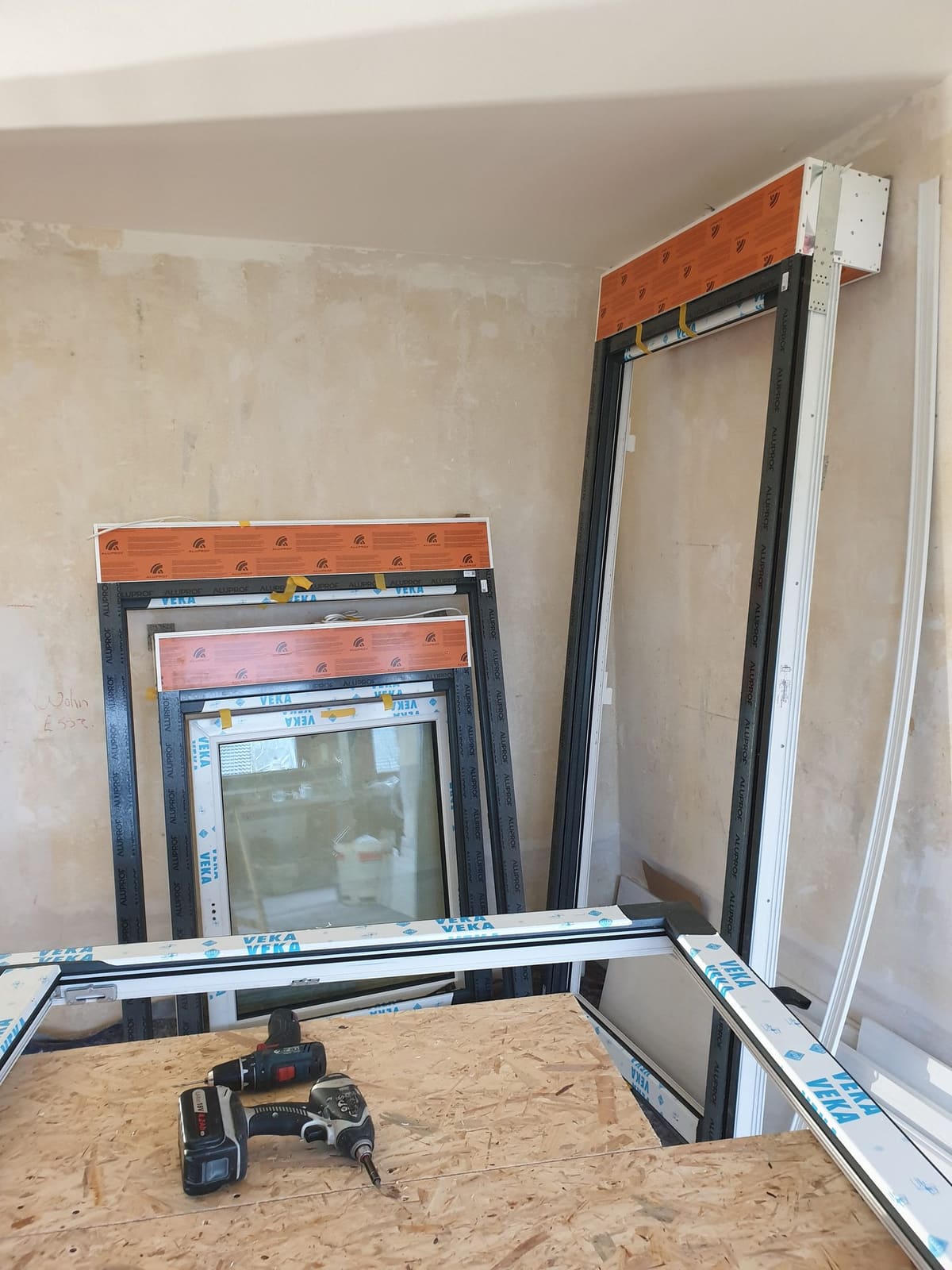 Fenster und Türen 25