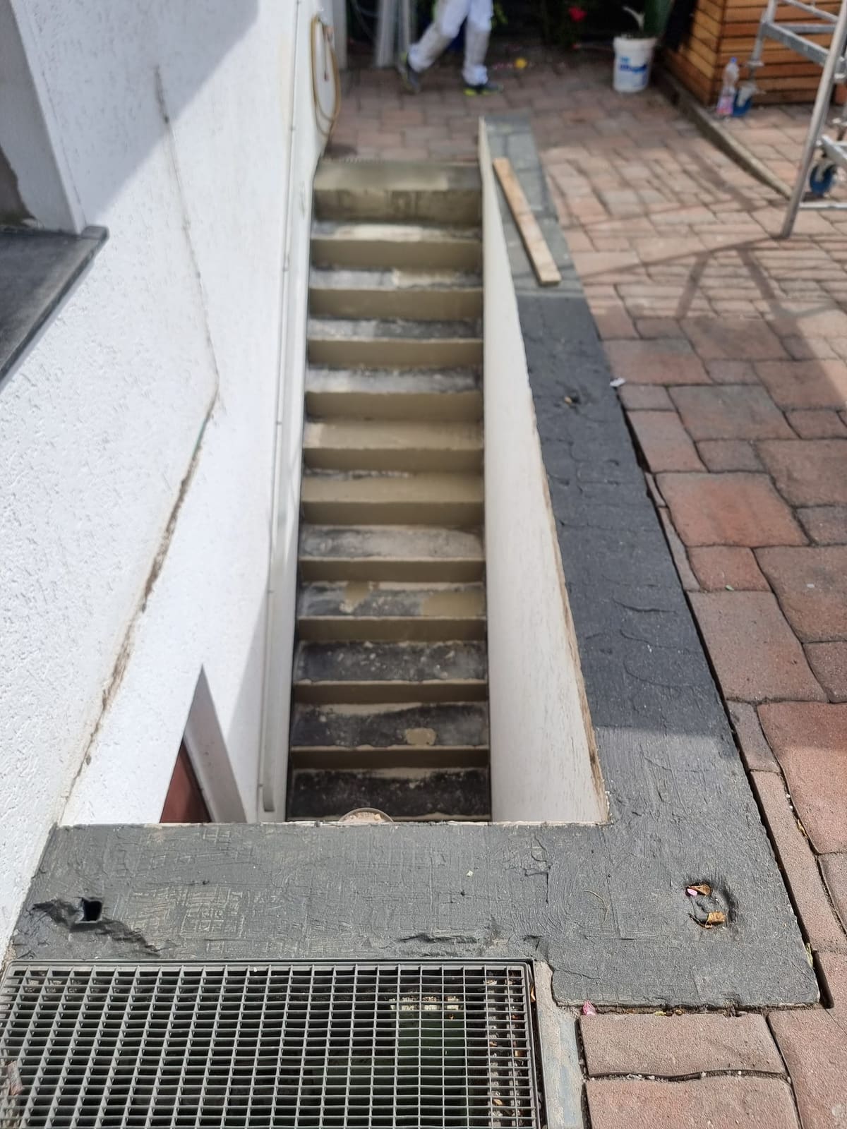 Fensterbänke und Außentreppen 9
